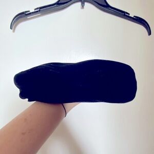 Vintage 1960s Rori Black Velvet Beret